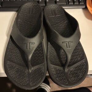 Telic Flip Flops Small Unisex